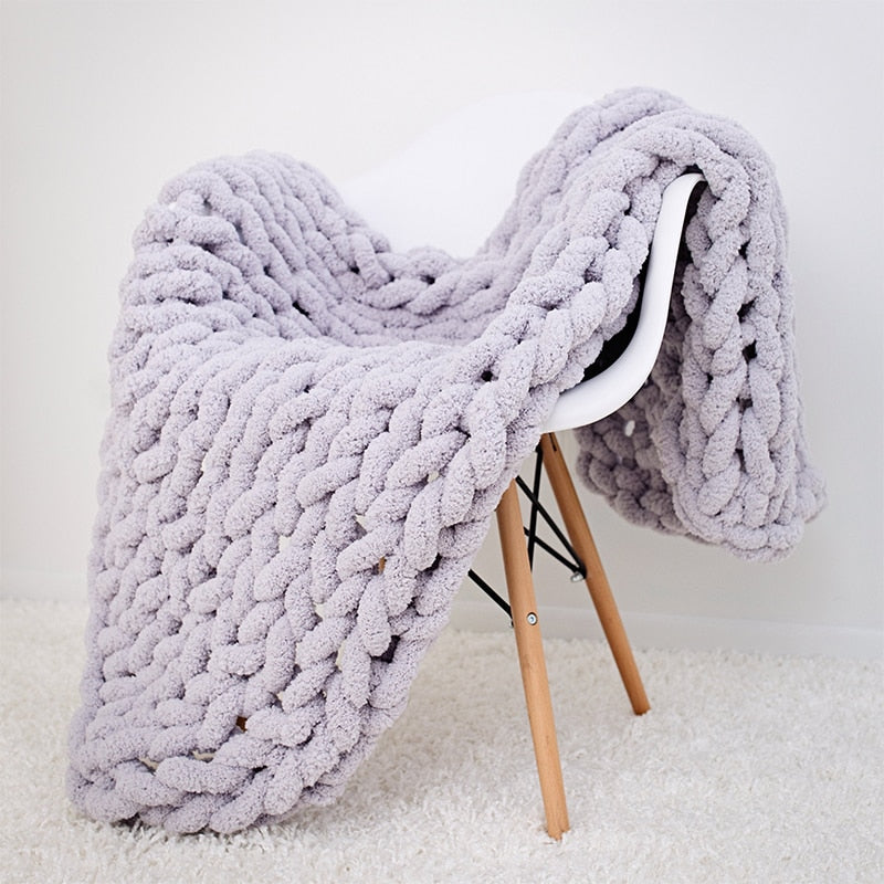 CozyKnit™ – Handgefertigte, grob gestrickte Decke