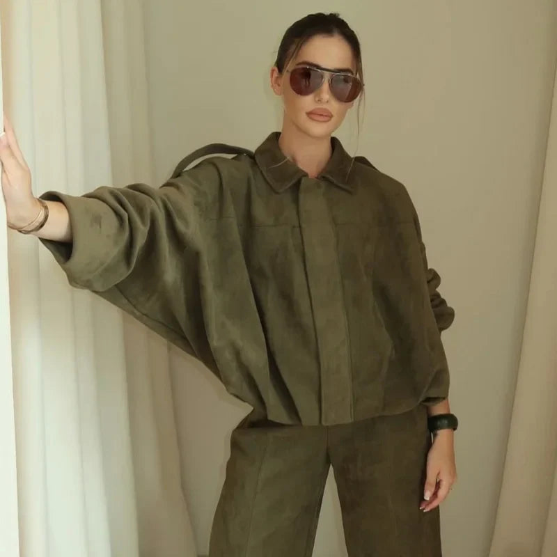 Nada Viral Bomber™ – Urbaner Stil mit luxuriösem Touch