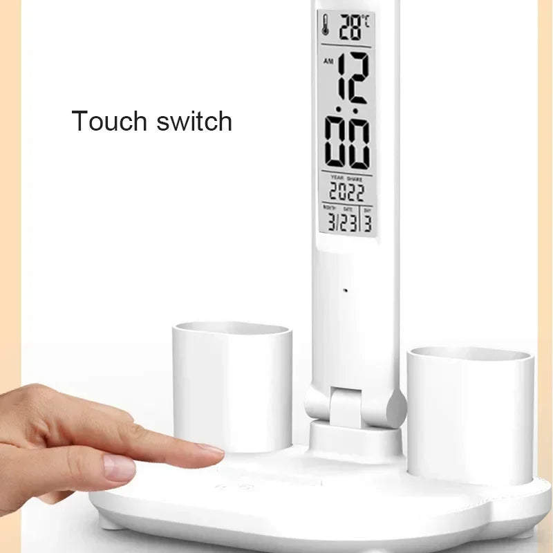 LumiFold™ – Intelligente LED-Schreibtischlampe mit Touch & Kalenderanzeige