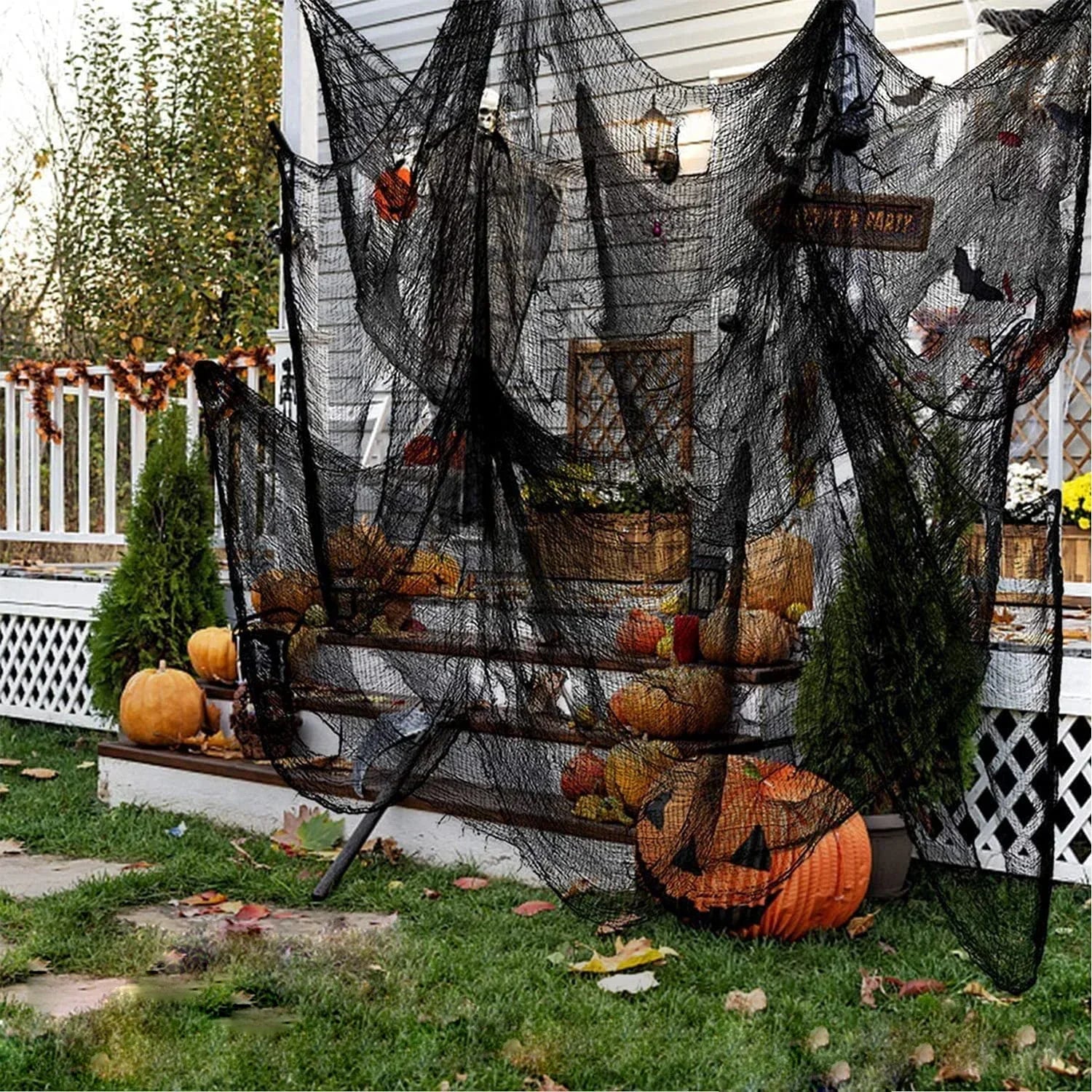 HauntedDrape™ – Gruseliges Halloween Gazetuch